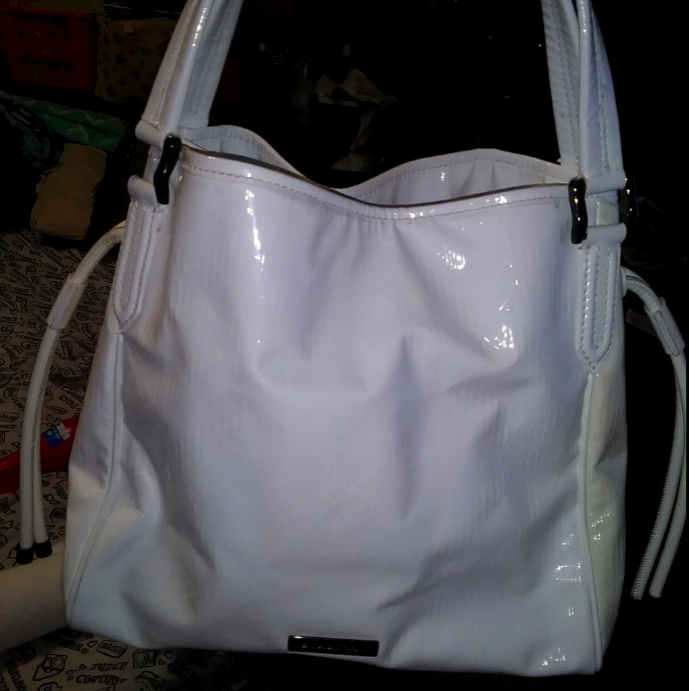 Burberry white large handbag patent leather tote
